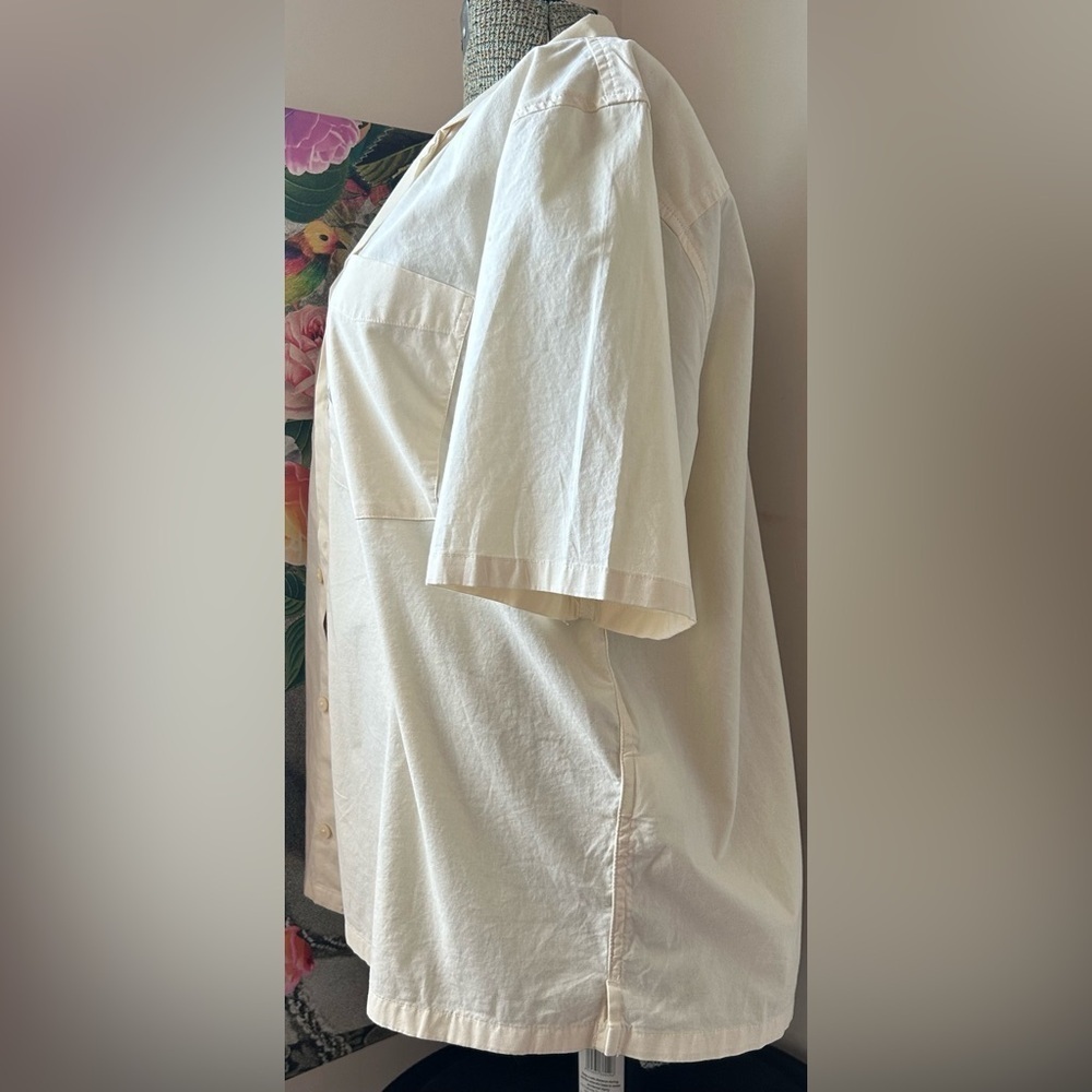 NWT HOLLISTER CO. BOXY CROPPED SHIRT SUMMER SAND. Sz. L - Picture 9 of 10